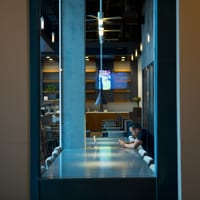 306B2105.jpg